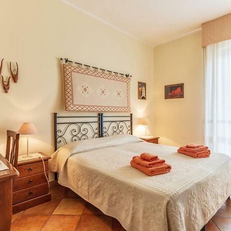 Bed and Breakfast Il Leccio Тортоли Экстерьер фото