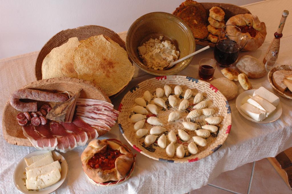 Bed and Breakfast Il Leccio Тортоли Экстерьер фото