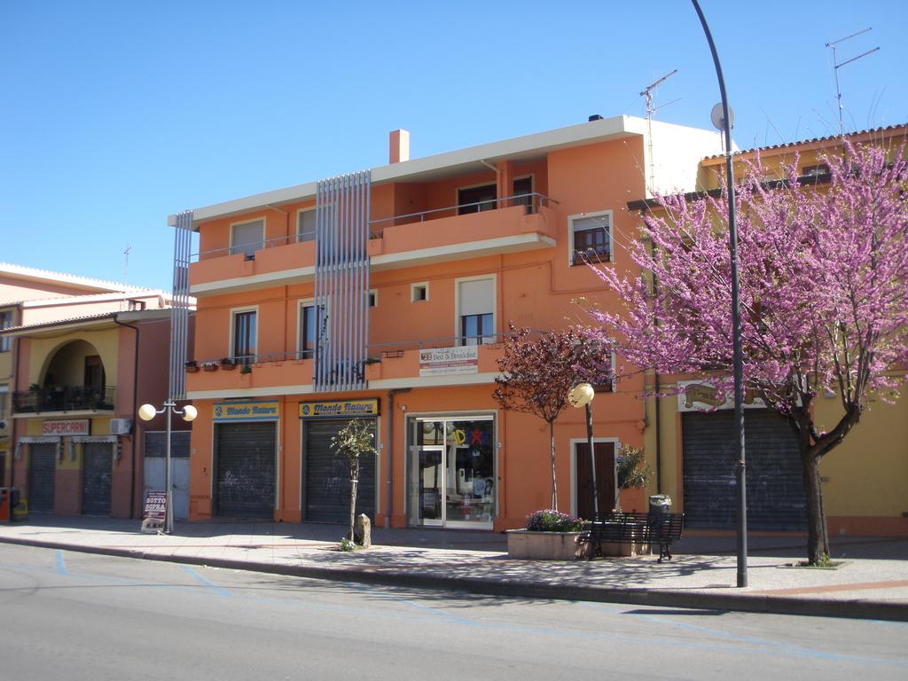 Bed and Breakfast Il Leccio Тортоли Экстерьер фото