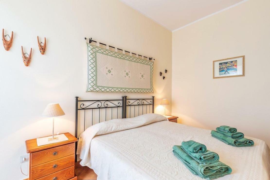 Bed and Breakfast Il Leccio Тортоли Экстерьер фото