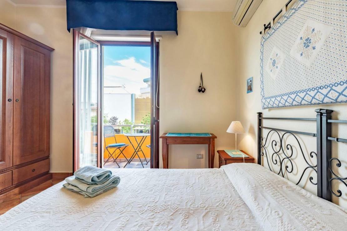 Bed and Breakfast Il Leccio Тортоли Экстерьер фото